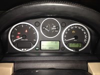 Сломалась приборная панель Лэндровер