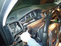 Сломалась приборная панель Лэндровер